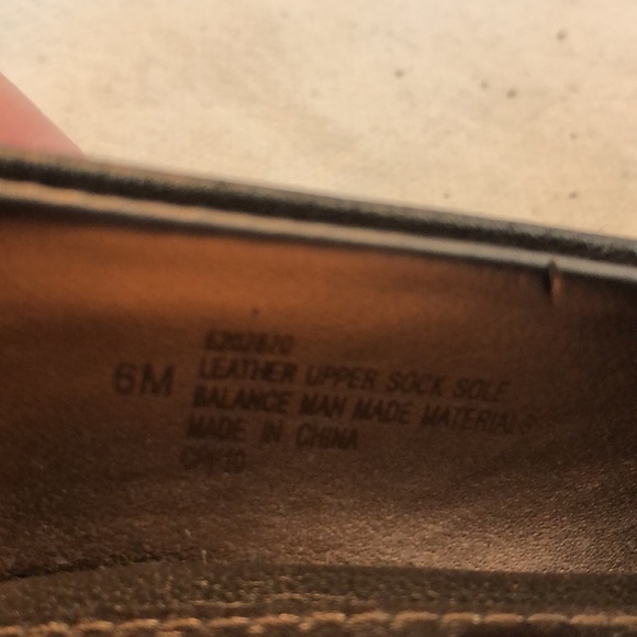 Isola High Heel Classic Loafers Size 6 - Picture 9 of 9